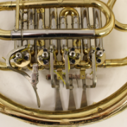 Detail van Yamaha YHR-321 Bb hoorn
