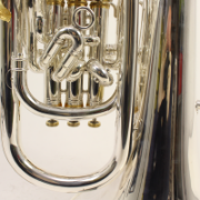 Close-up van de ventielen van een Besson BE2052 euphonium