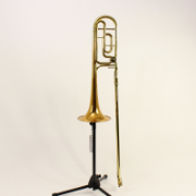 King 4BF tenor trombone met kwartventiel, goudmessing beker