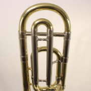 Detail van het F-ventiel op Vincent Bach 42B trombone