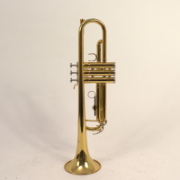 Yamaha YTR-2335 Bb Trompet gelakte uitvoering